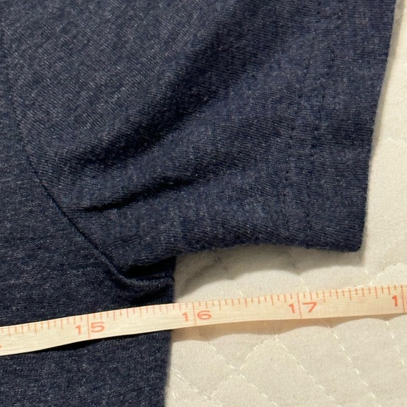 Abercrombie Kids TShirt - Size S (10) - Picture 8 of 14